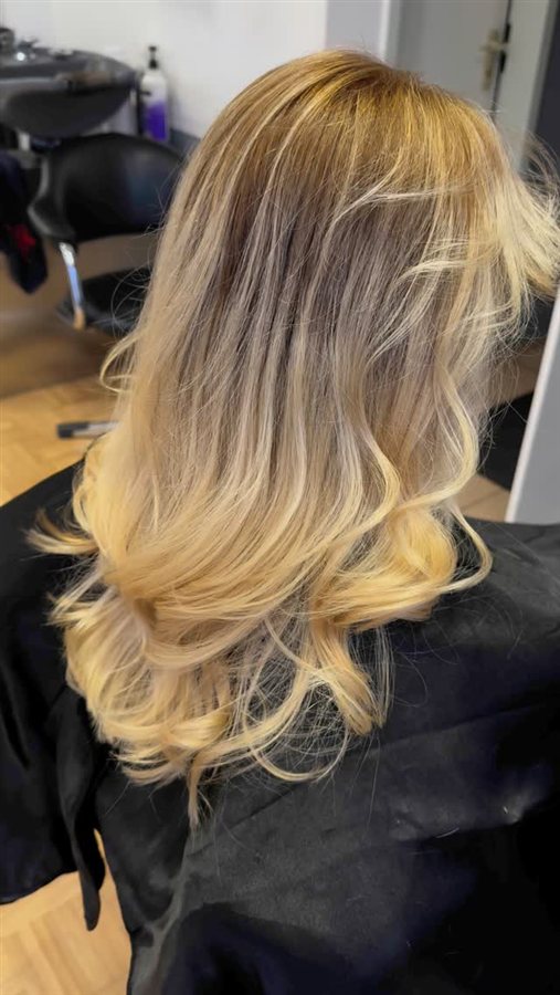 Balayage-Ergebnis bei Space Cut Bremen
